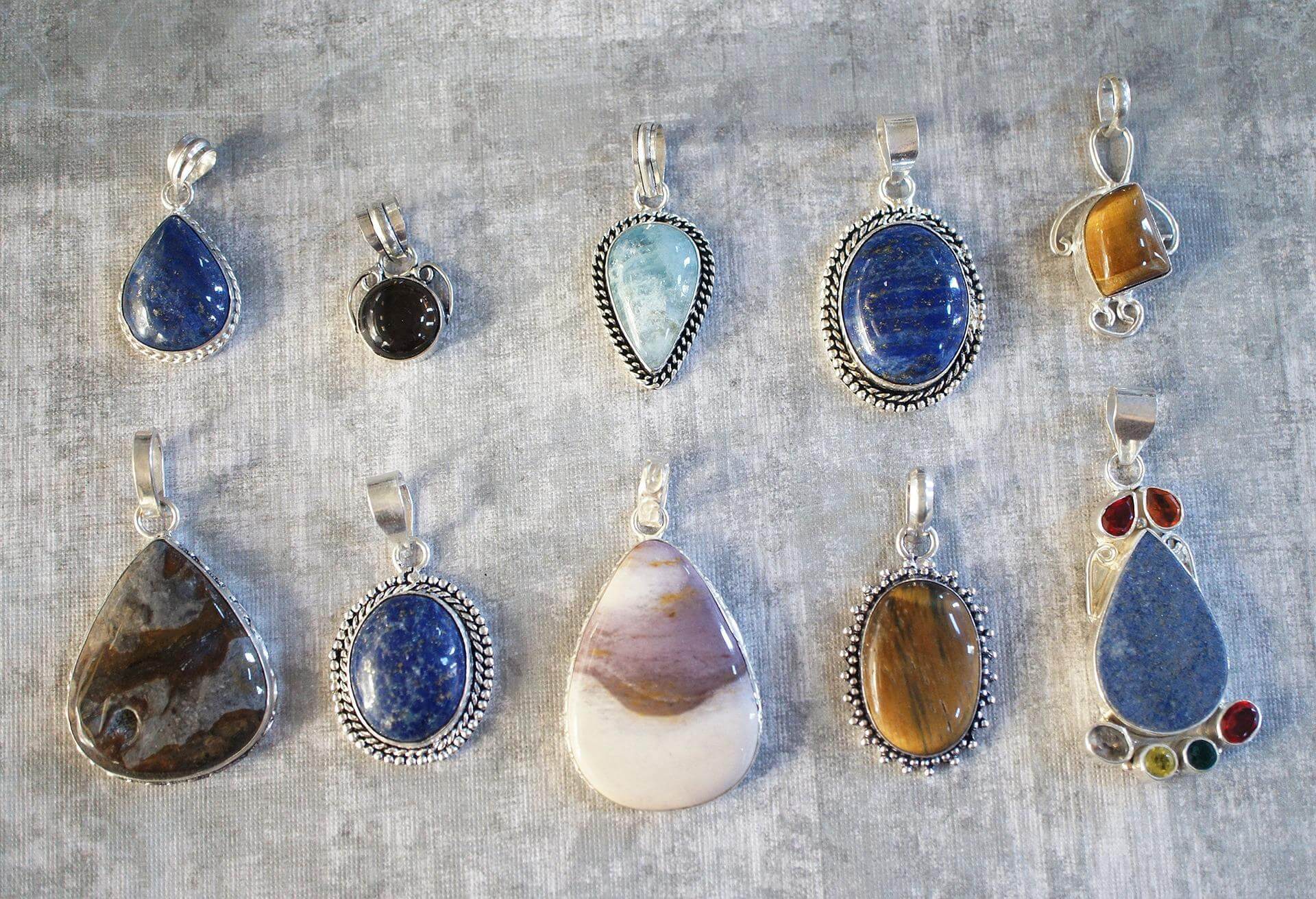 Charms Schmuck Hintergrund