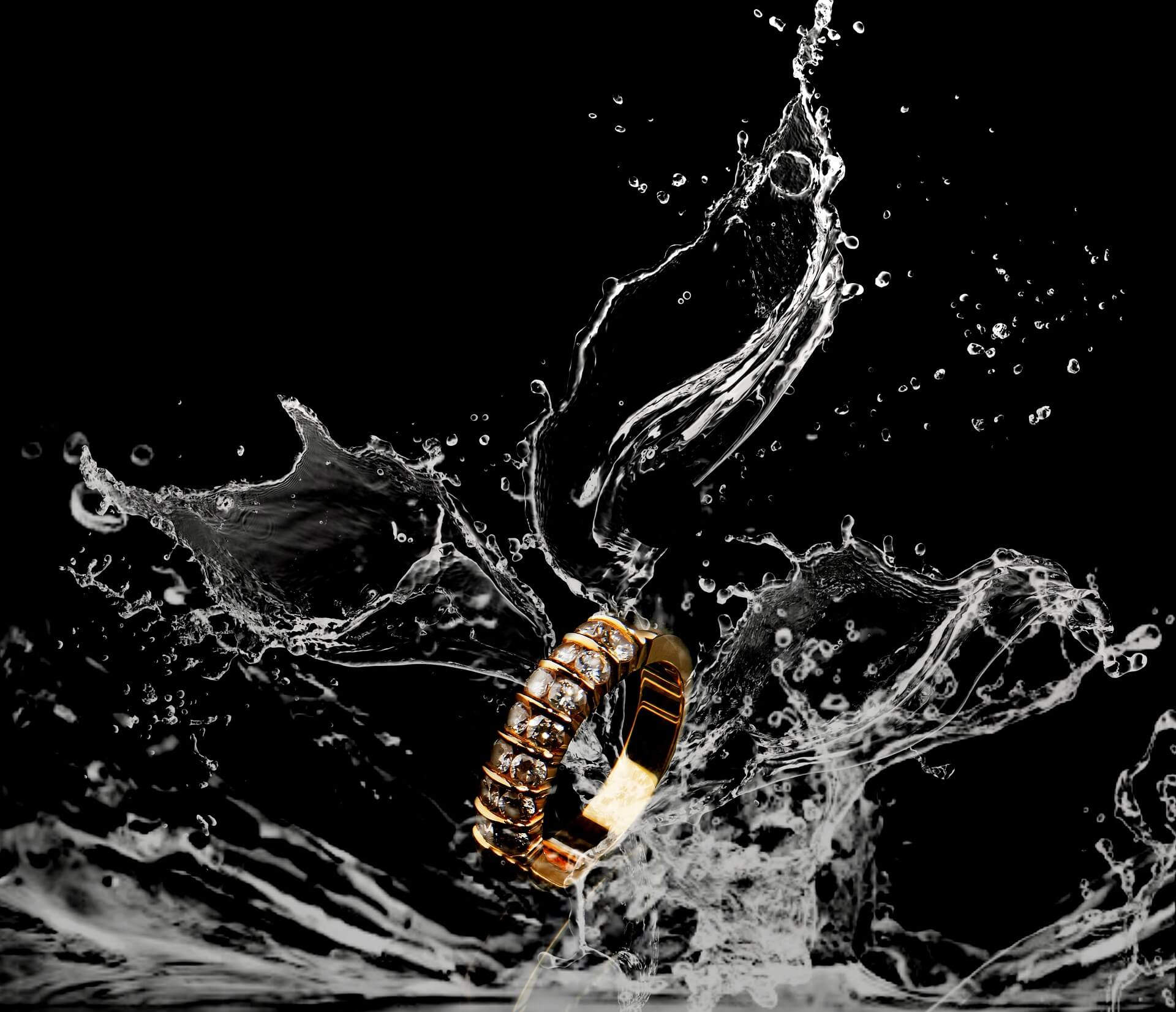 Ist vergoldeter Schmuck wasserfest